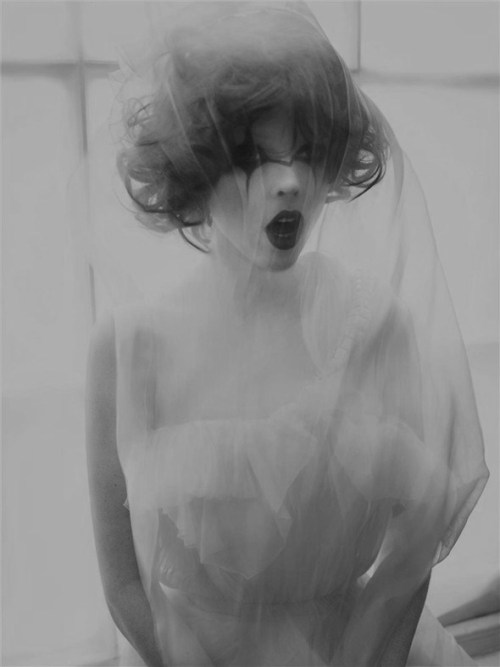 gryulich:  Coco Rocha by Sølve Sundsbø. Numéro 