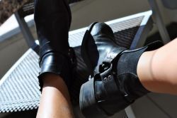 De-Caf:  Novvvva:  I Want Boots Like These  Perfect 