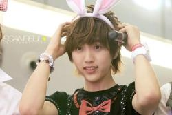 SAJGSDAGJDHAKDH! &hellip;&hellip;. Bunny ears&hellip;cuuuuuuutttteeeeee:3