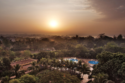 kilele:Sunrise in Bamako, MaliPhoto by Michal Pěček