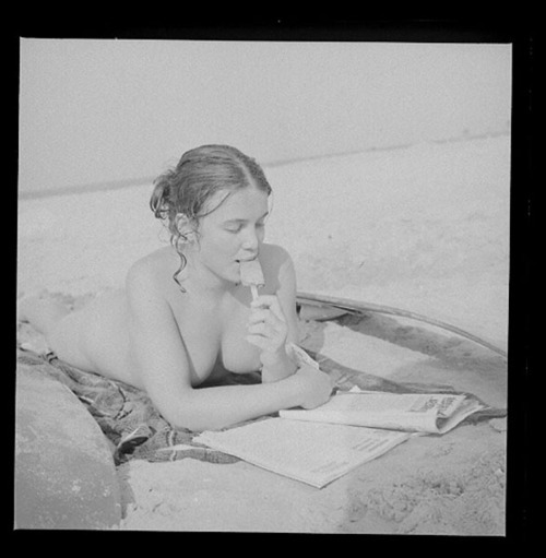 http://nudevintage.tumblr.com/post/19516661813