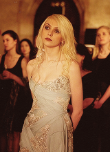 momsendrug:  Taylor Momsen Alphabet                  ∟ | J |  Jenny