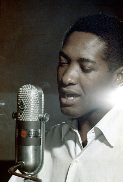 wasbella102:  Sam Cooke, One of my favs :) 