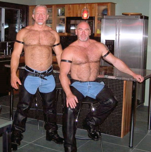 Stud leather daddies!!