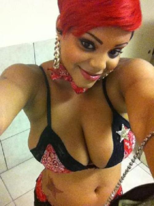 badbroads:  http://badbroads.tumblr.com/ TJ’s *****Monday Madness***** 