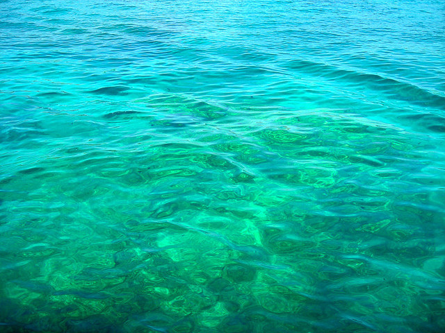 Emerald water of Ionian sea, near Zaynthos - Γαλαζοπράσινα νερά στη Ζάκυνθο by Nikos Voustros on Flickr.