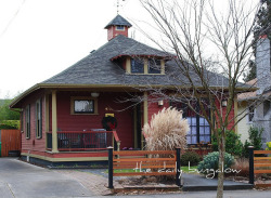 dailybungalow:  Daily Bungalow - Portland, OR - Hawthorne Neighborhood on Flickr.  I can imagine growing old in this house!