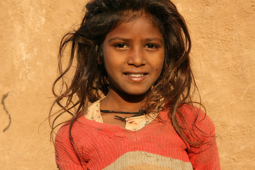 Young faces of the world - hindu girl from Udaipur (by Rudi Roels).