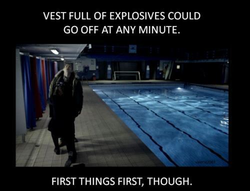 valeria2067:  purpleshirtobsession:  naisis:  How to be a BAMF like John Watson part