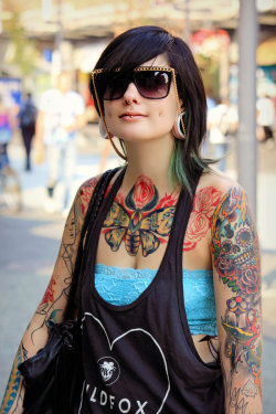 thegirlsofmydreams:  Tattooed Girl by ~Barbi-Munster 