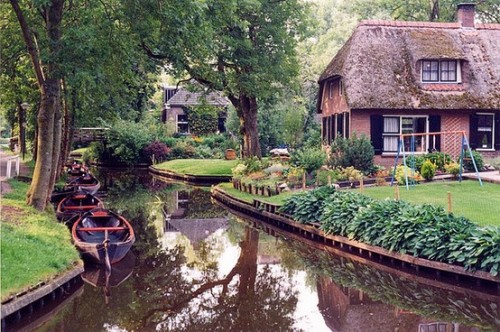 fromeuropewithlove: Giethoorn, Netherlands