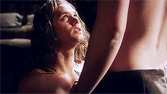 gameofgifs:  Countdown to Season 2 | Episode 1.05 - The Wolf and the Lion 