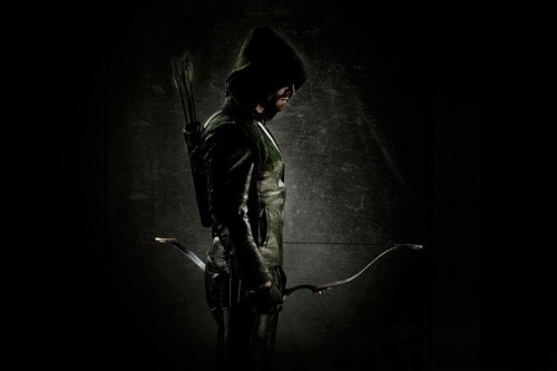 The first photo from the CW’s new series ‘Arrow’. I wonder why they didn’t p