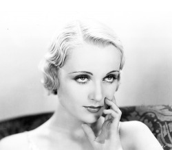 sharontates:  Carole Lombard, C.1930’s