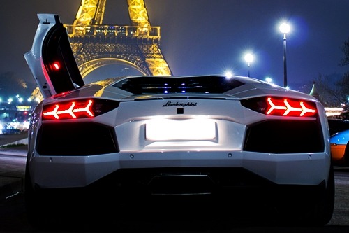 johnny-escobar:  Lamborghini Aventador Image Source Sorry to post another one, but…had to ;) 