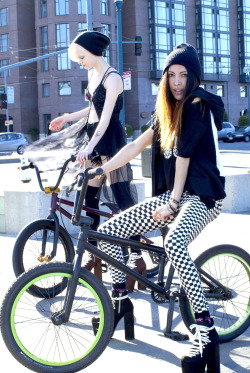 Shoddylynn:  Unif Unif Unif And Babez On Bikez On Dk 