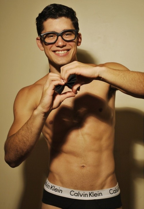cocksandsixpacks:  http://cocksandsixpacks.tumblr.com/