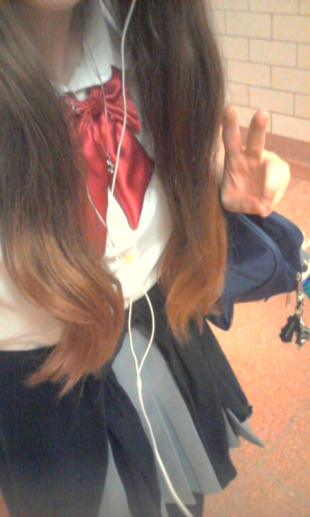 cardcaptormayonaka:  Seifuku everyday challenge start! I will wear seifuku everyday this week! Yeah!