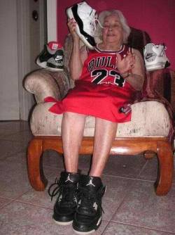 Shes a true OG wearing OG jordan 