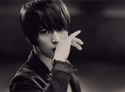jaeseoul:  kyungs0o:  I got you under my skin.  the video that changed my ENTIRE