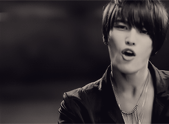 jaeseoul:  kyungs0o:  I got you under my skin.  the video that changed my ENTIRE