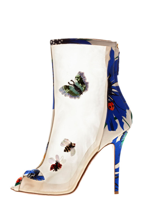 ashoeaday: Who can resist these butterfly beauties? A spring fling for sure.Vionnet Spring/Summer 1