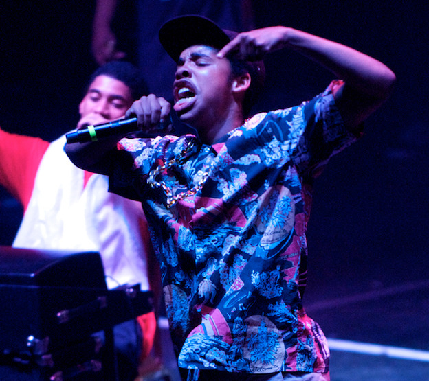 pitchfork:
“Earl Sweatshirt joined Odd Future at their NYC show last night— here’s our report. Photo by Will Deitz.
”
VW Golf Tang Gatorade NASA Ice Cream Earl Duke Of Sandwitches Etc Etc Etc. NB4R: Fun stuff. This was a great show.