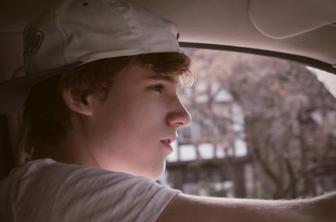 oh-woah:  arretemaintenant:  rollin’  sup 