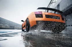 hakkalocken:  Lamborghini Gallardo.