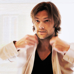 suicidallyreckless:  People I Love With A Fiery Passion: Jared Padalecki  omg awkward I saw this on my dash and I was like hot damn, time to reblog! and then I realized it was something that someone had already reblogged from me and had made a round back