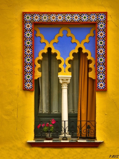 pata-caliente:Ventana Cordobesa | Vista Alegre, Córdoba, Andalucía, España (by Pedro Ruiz)