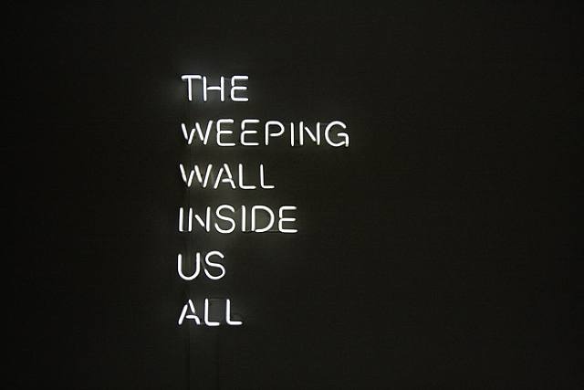 auxinarchive:  Claire Fontaine 