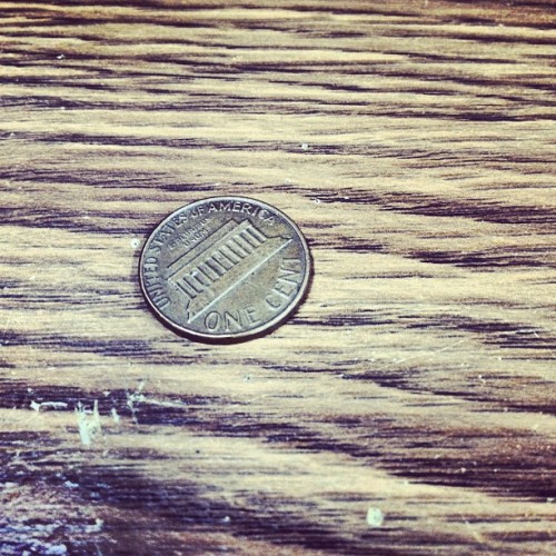 A penny for your thoughts, but a dollar for your insides. #falloutboy #lyrics #penny #iphoneography #instagram #photography (Taken with instagram)