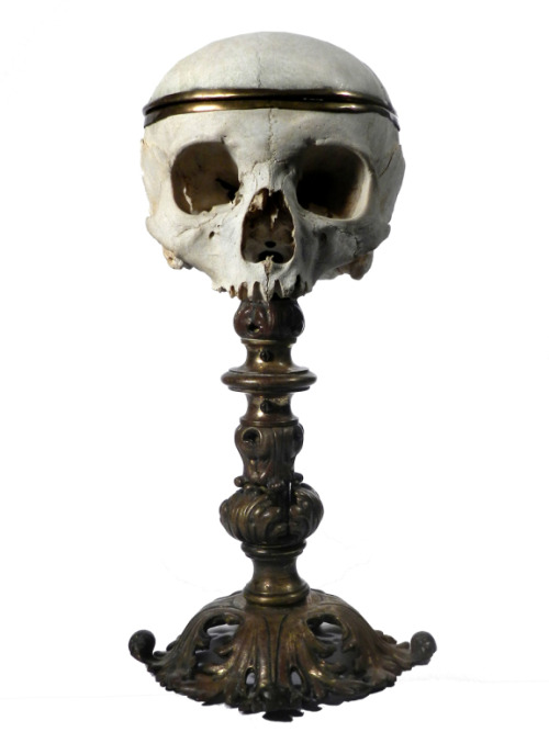 5handscuriosities:  Ritual Human Skull On 18th century Rococo Pedestal, Containing Brass Lined Interior engraved with Pentagram and the Black Goat or Baphomet. England/France 1871. Source MUST be quoted 5handscuriosities.tumblr.com 