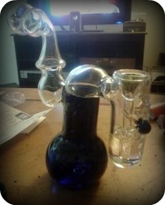 stonergirl214:  Meet my new piece: Blue Moon. It’s a double bub. Today is gonna be a good day :) 