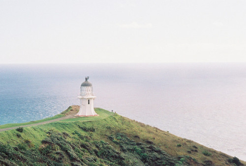 13neighbors: Cape Reinga Lighthouse by anthonylibrarian on Flickr.