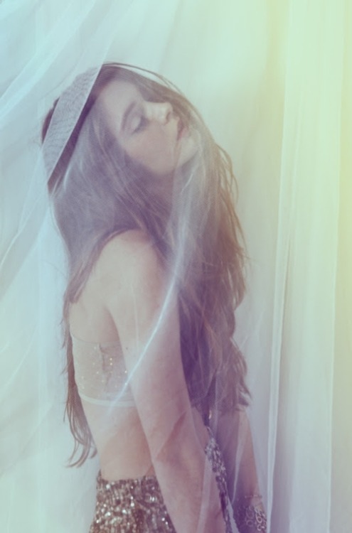 s-paceboundd:  beautiful grunge~ 