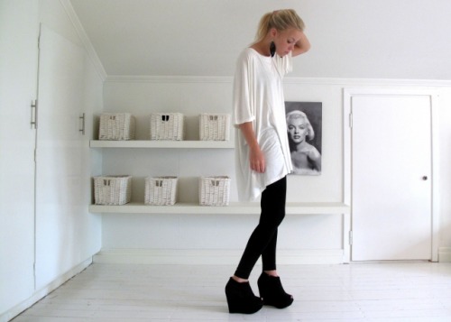 v-ictoriatornegren:  A blog dedicated to Victoria Törnegren. (Original source)
