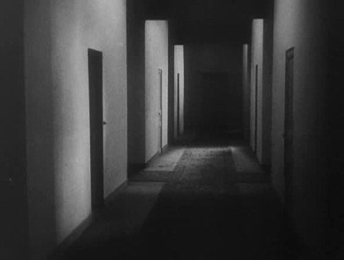 wildhotels:  La Perle (Henri d’Ursel, 1929) 