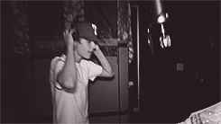 nowherebutups-deactivated201208:  If I was your boyfriend I’d never let you go. 