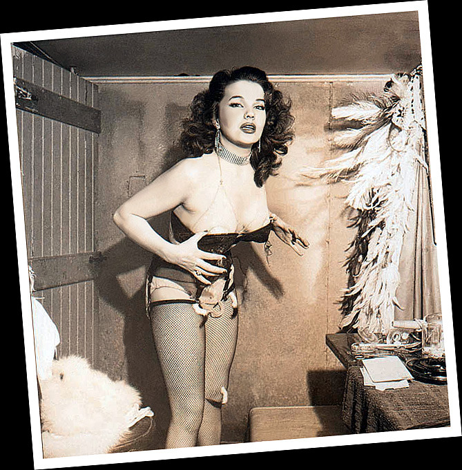 In her dressing room, Blaze Starr prepares for another show at ‘Steve Brodie’s