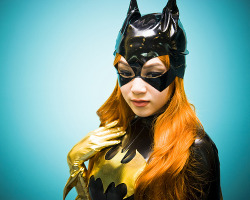 keaneoncomics:  Wondercon 2012 – Linda Le // Batgirl (by Onigun) 