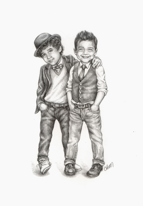 pencilpushingenthusiast:For the all those lovely (and patient!) folks who requested bitty Klaine ;)