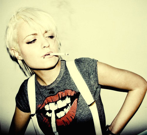 ROCK N' ROLL.