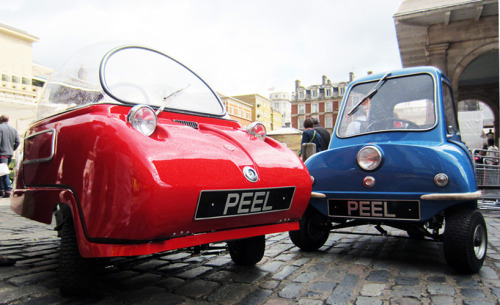 Originally produced in 1962 before ceasing manufacture, the ‘peel trident’ and 'peel P50’ city cars are being offered in a limited-edition run during 2012, with either an electric or petrol engine.