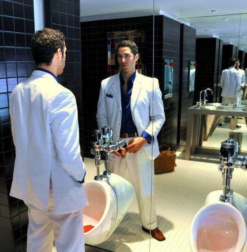 theguyspy: ifitgetsmeoff:  more of him  (via TumbleOn)