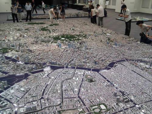 【画像あり】 森ビルが作っている東京の都市模型（ジオラマ）が凄いと話題に | ニュース２ちゃんねる