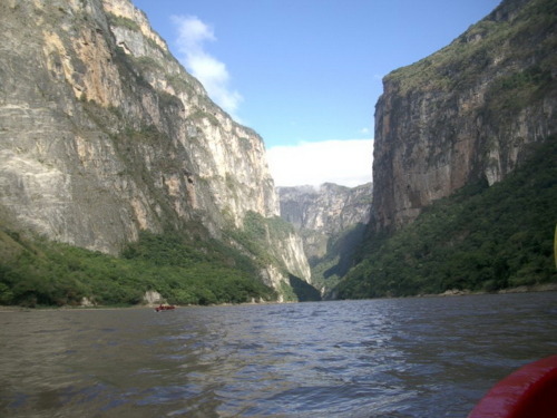 LES RECABE GRINGAS LATINOAMERICA ES HERMOSA .I.