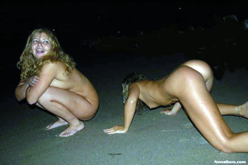 malechastityrocks:  Me and my girlfriend were on holiday in Cancun with a bunch of