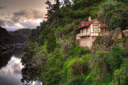 visitheworld:  House on a cliff, Cataract Gorge, Tasmania, Australia (by Senrab4).